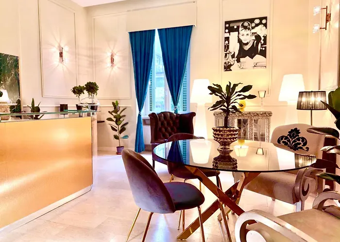 Madame Sofia Exclusive Collection Spanish Steps - Apartment-suites *